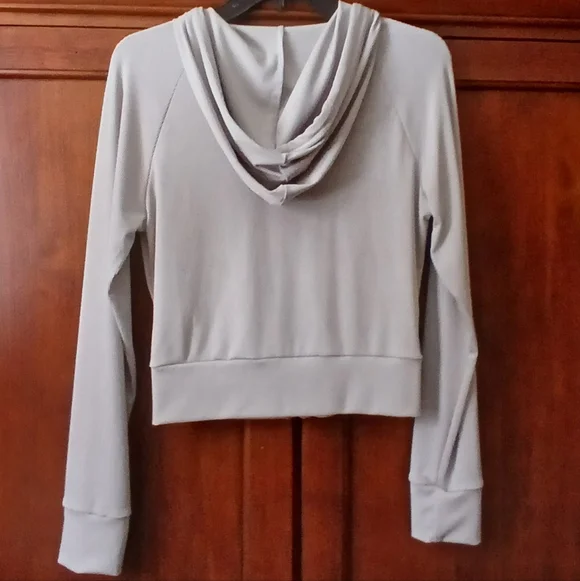 🩵Shein Zipper Hoodie🩵 - Picture 3 of 6